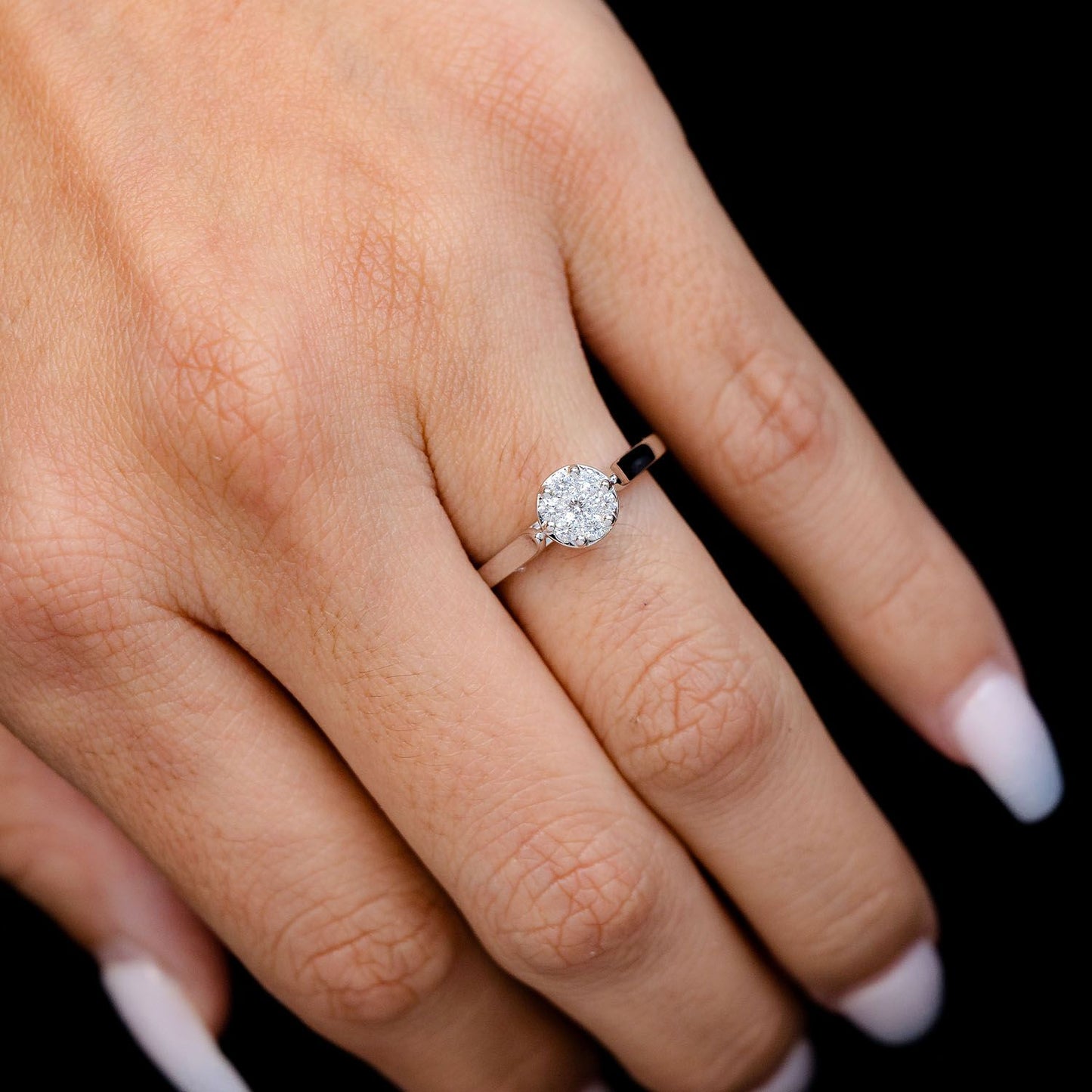 INEL DE LOGODNĂ CATHEDRAL ROTUND CU DIAMANTE, AUR MASIV 14 CT - 0.25 CT