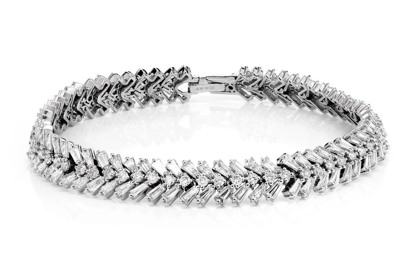 FANCY BAGUETTE AND ROUND DIAMOND BRACELET 14K 1.50CTW