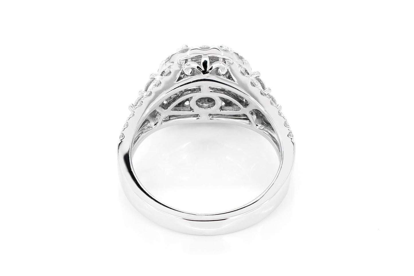 1.25CT ROUND - SPLIT SHANK HALO - DIAMOND ENGAGEMENT RING