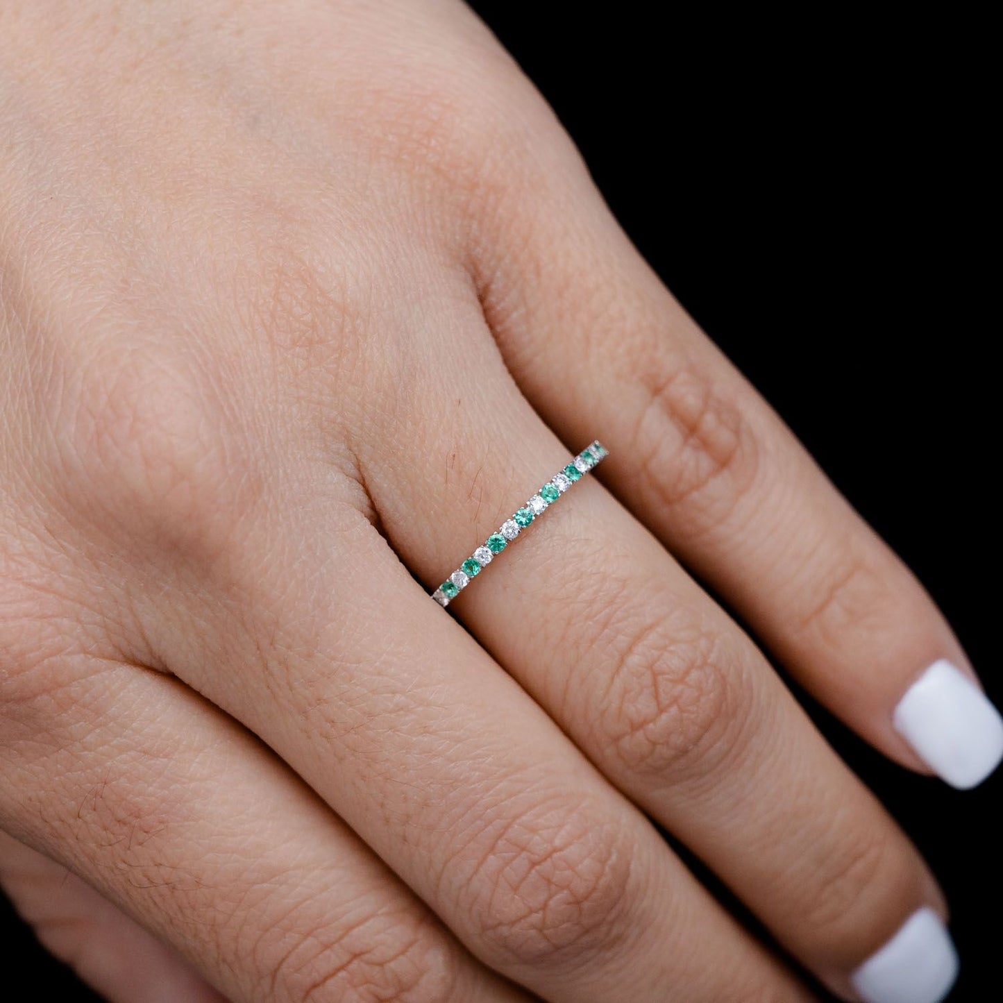 EMERALD AND DIAMOND SHARED PRONG BAND RING 14K SOLID GOLD 0.33CTW