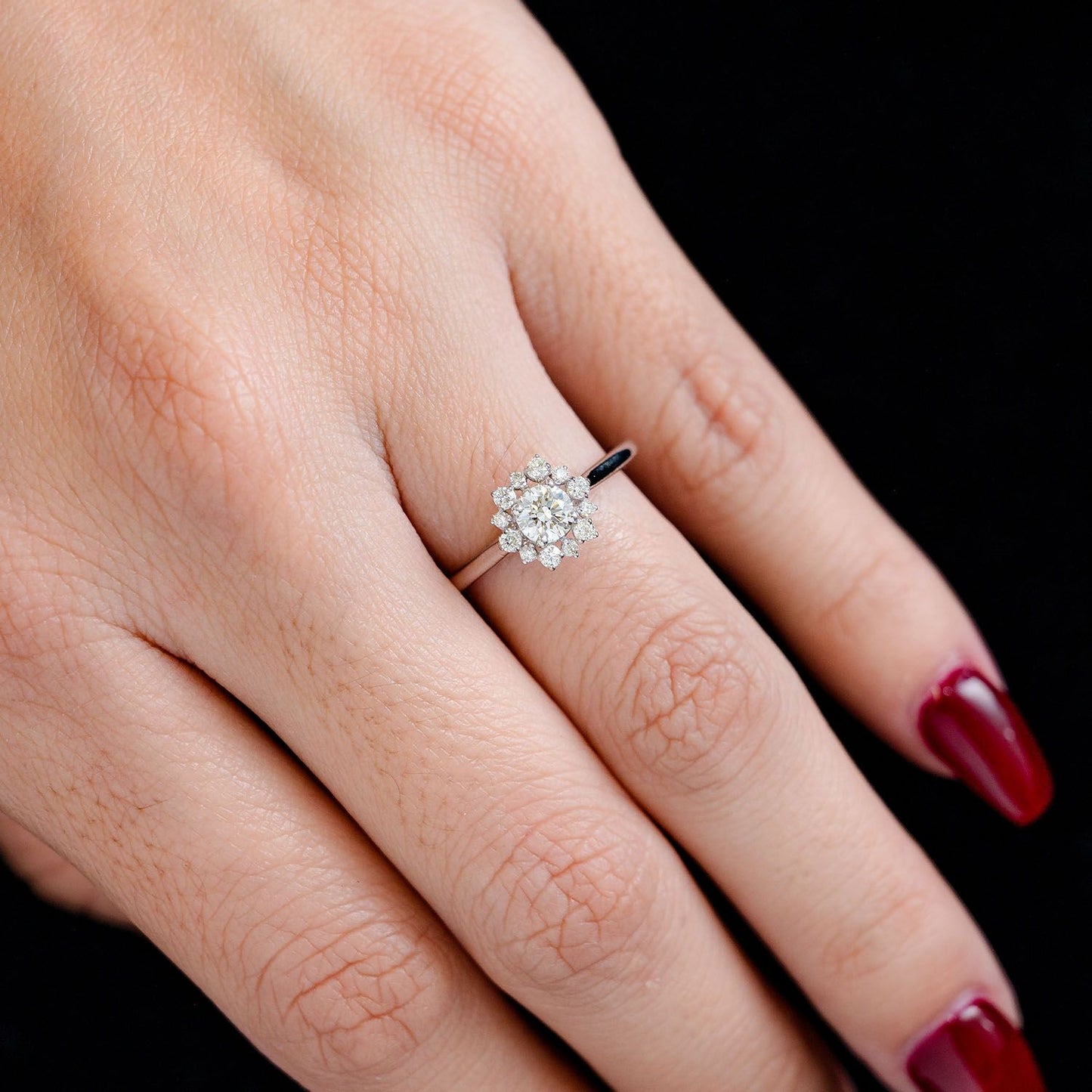 0.45CTW FLOWER BURST - DIAMOND ENGAGEMENT RING