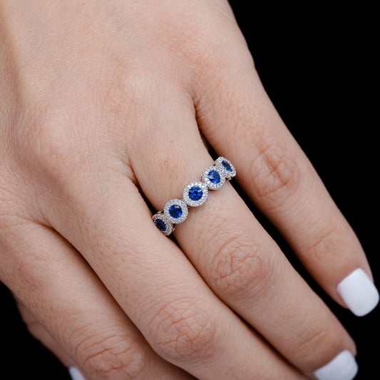 INEL CU CINCI PIETRE, SAFIR ȘI DIAMANT, CU HALO, AUR MASIV DE 14K, 0.75CT 