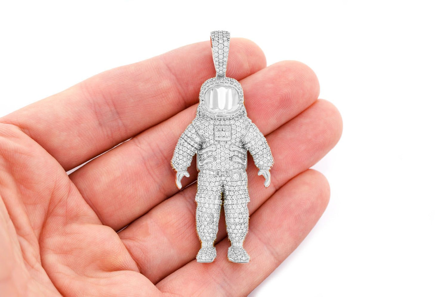 ASTRONAUT SPACE DIAMOND PENDANT 14K SOLID GOLD 4.25CTW