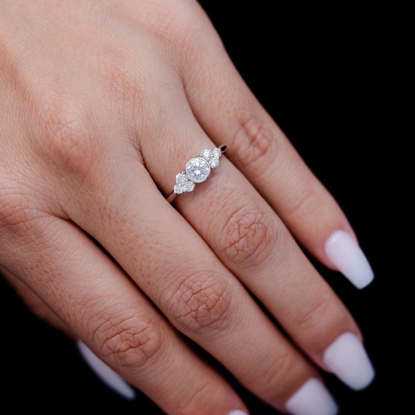 ROUND BEZEL CENTER DIAMOND ACCENTS ENGAGEMENT RING - 0.80CTW