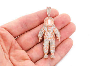 ASTRONAUT SPACE DIAMOND PENDANT 14K SOLID GOLD 4.25CTW