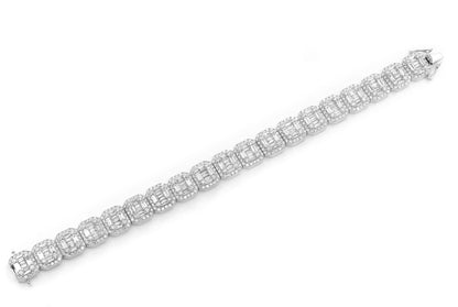 BAGUETTE RAISED RECTANGULAR LINK BRACELET 14K   19.00CTW