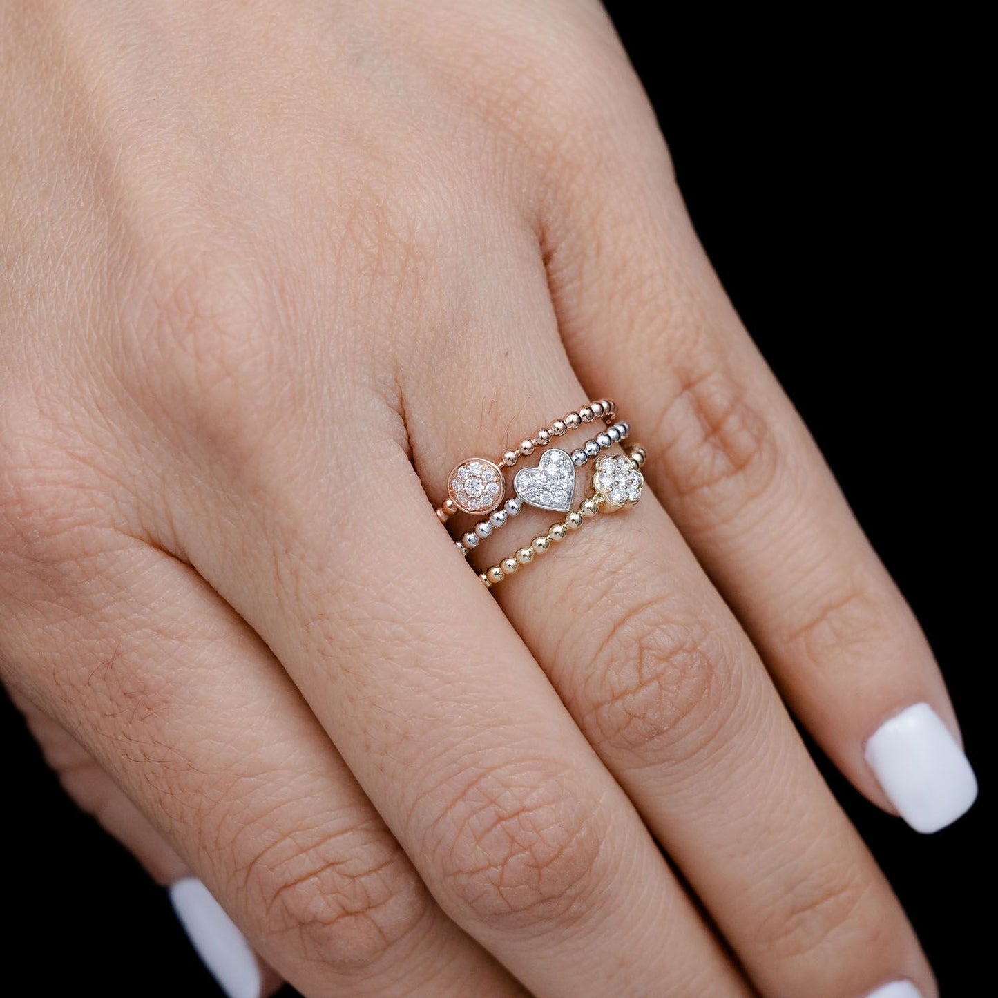 INEL CU MĂRGELE, TREI RÂNDURI DE DIAMANTE GEOMETRICE, AUR MASIV DE 14K, 0.20CT