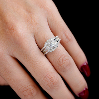 INEL DE LOGODNĂ CU DIAMANTE, CU HALO DUBLU ȘI TRIPLU BEZEL, AUR MASIV DE 14K - 1.50CTW