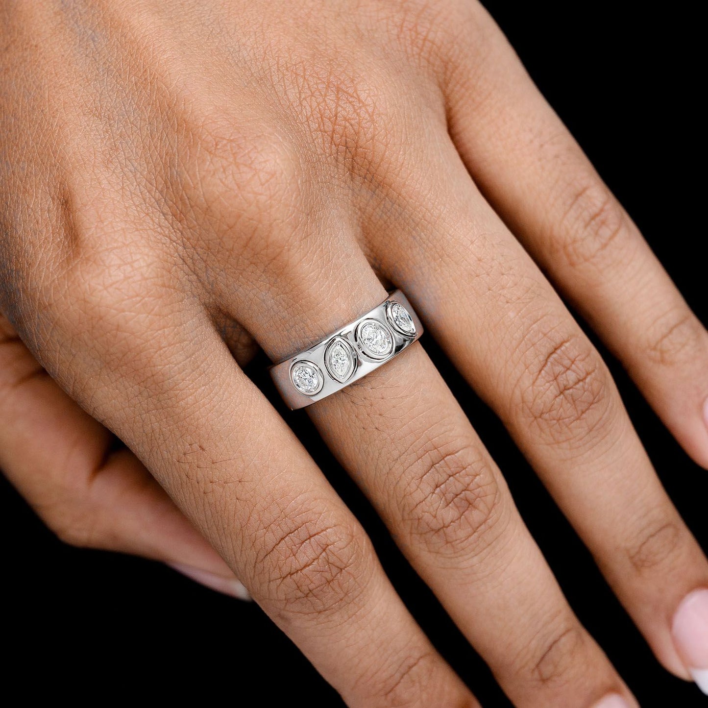 INEL CU BRINDĂ CU DIAMANTE ALTERNATIVE, MULTIFONDĂ, AUR MASIV DE 14K, 0.40CT