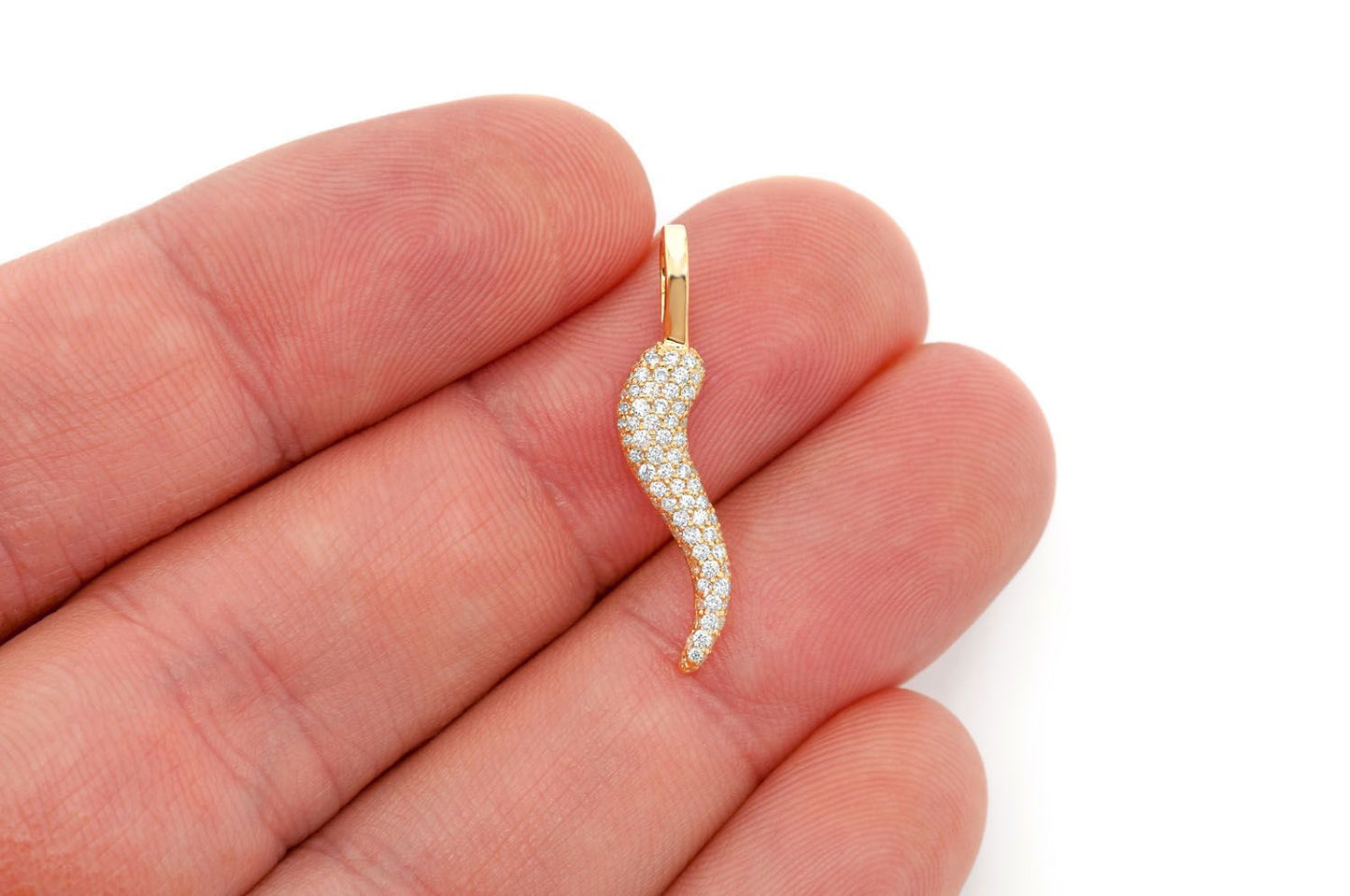 PANDANT ITALIAN CU DIAMANT, AUR MASIV DE 14K, 0.30CT