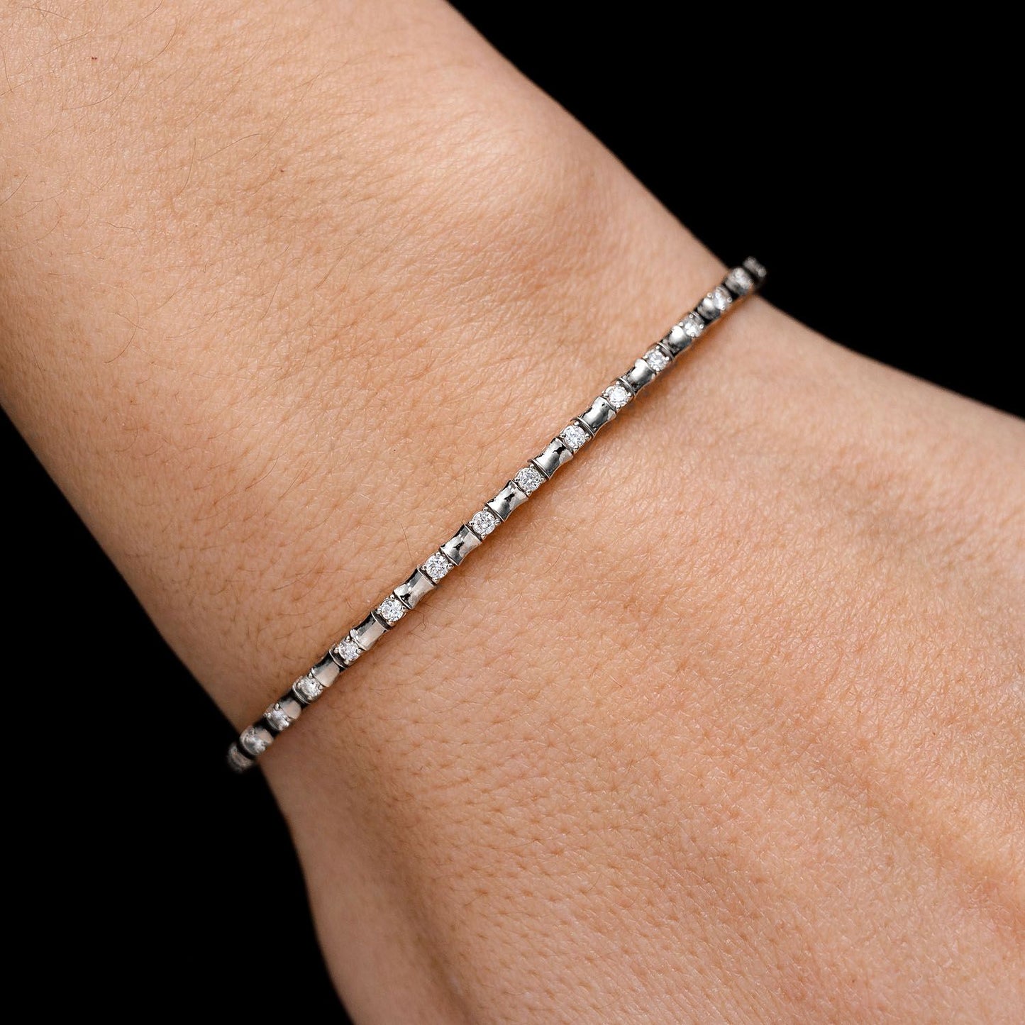 CURVED BEAD AND ROUND DIAMOND FLEX BANGLE BRACELET 14K SOLID GOLD 0.40CTW