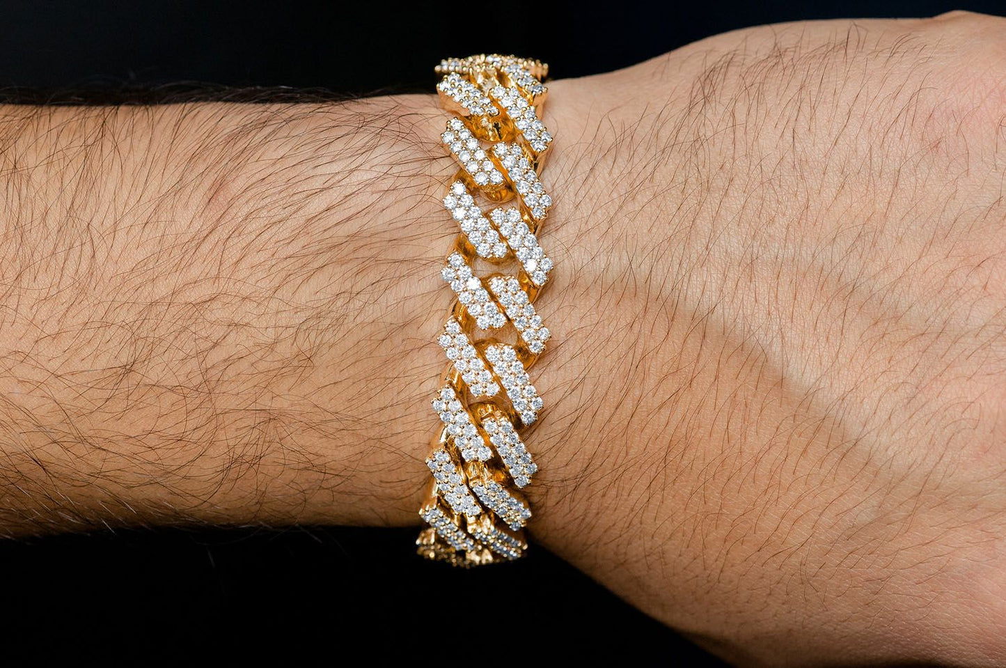 18MM RAISED CUBAN LINK BRACELET 14K   21.50CTW