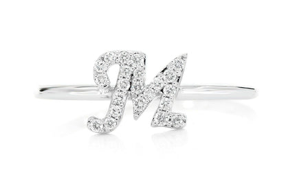 INEL CU DIAMANT CU LITERA CURSIVĂ M, AUR MASIV DE 14K, 0.10CTW