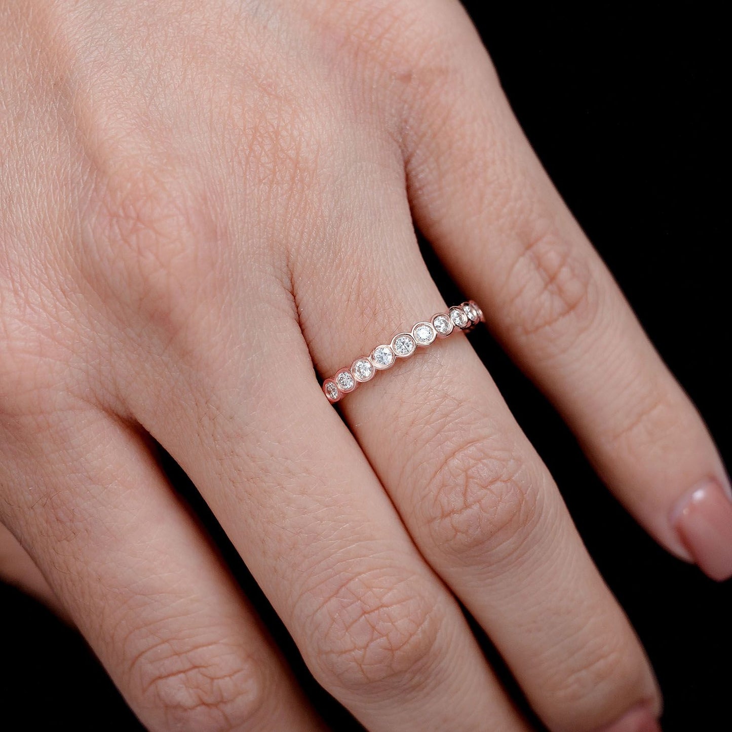 INEL CU LUNGĂ ROTUNDĂ, AUR MASIV DE 14K, 0.30CT