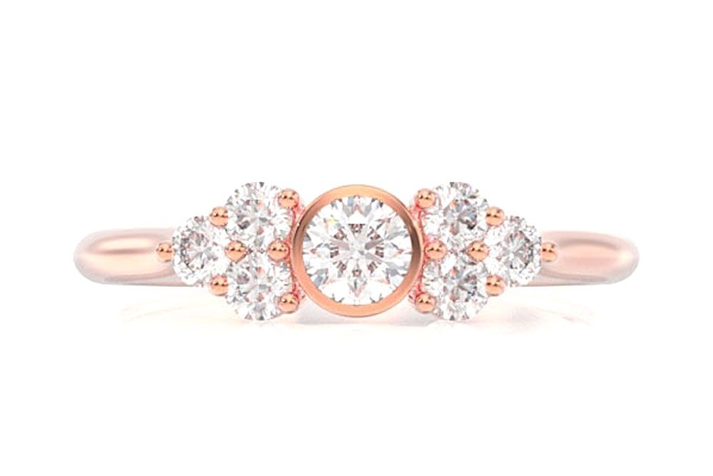 INEL CU DIAMANTE, CU BEZEL ROTUND ȘI ACCENTE TRIUNGHIALE, AUR MASIV DE 14K, 0.35CT